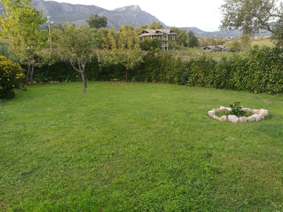 Campo Varone Minturno Buitenkant foto