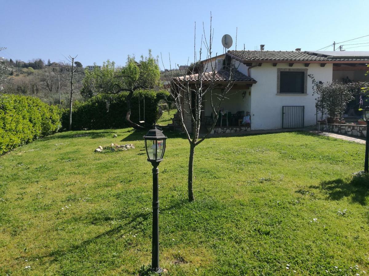 Campo Varone Minturno Buitenkant foto